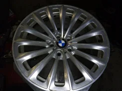 BMW. 8.5x19", 5x120, ET25, �� 72,6���. ����