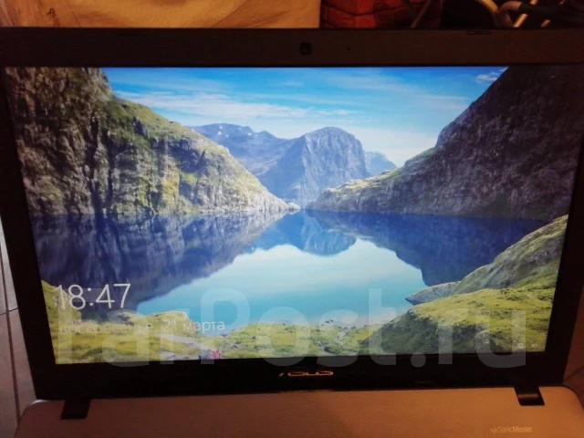 Asus X550CC. 15.6", 1,8����, ��� 12 ��, ���� 250���, WiFi: 1, Bluetooth: 1 ����