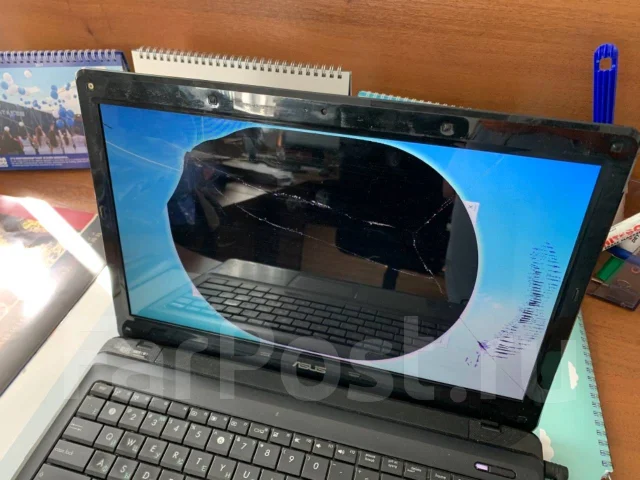 Asus X52JB. 15.6", ��� 2048 ��, WiFi: 1, Bluetooth: 1 ����