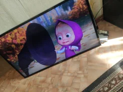 Samsung UE40F6400. LED ����