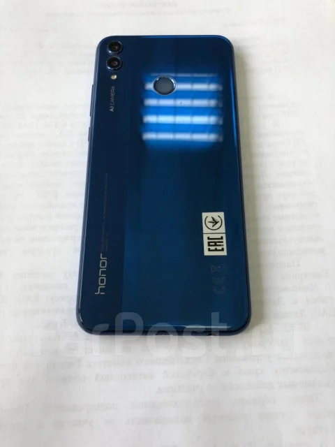 Honor 8X. �/� ����
