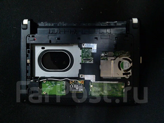 Acer Aspire One. 10.1" ����