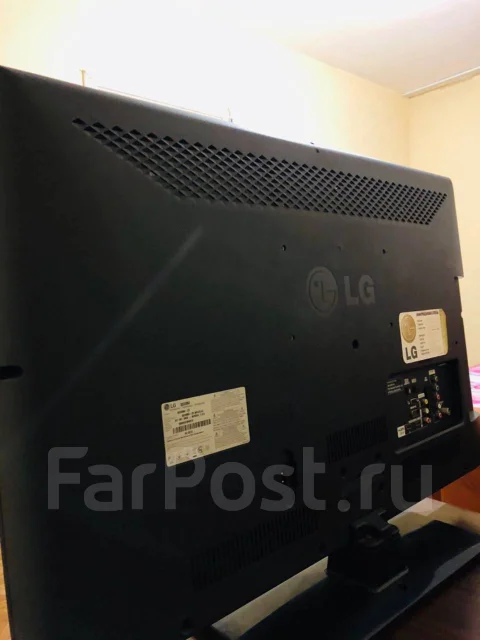 LG 32CS560. LED ����