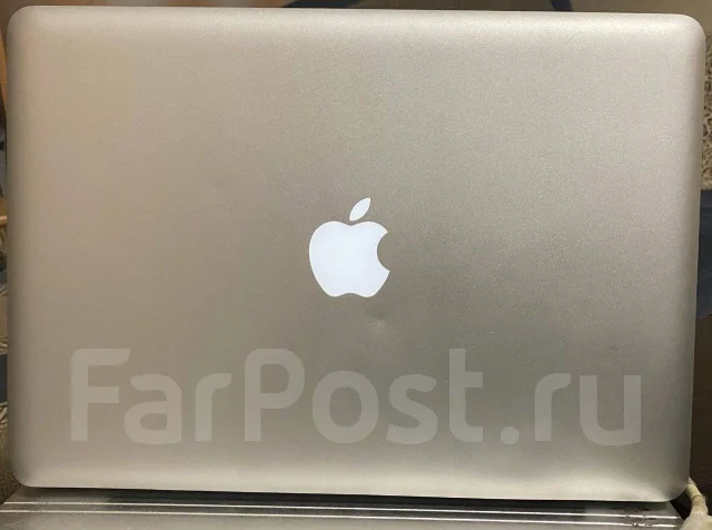 Apple MacBook Pro 13 2011 Early MC700. 13", 2,3����, ��� 8 ��, ���� 240���, WiFi: 1, Bluetooth: 1, ����������� �� 6��. ����