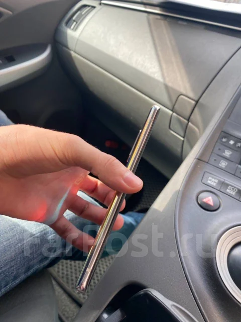 OnePlus 8. �/� ����