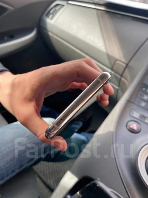OnePlus 8. �/� ����