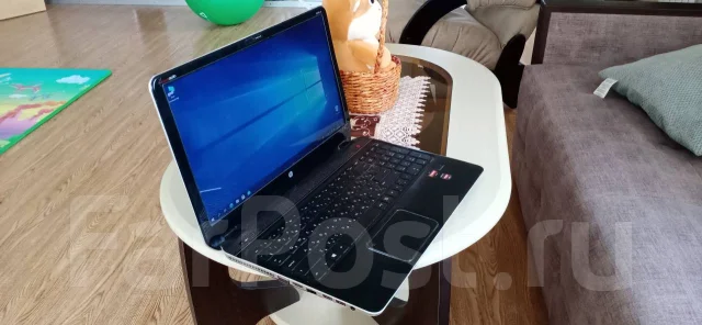 HP Envy m6-1100er. 15.6", 2,5����, ��� 4 ��, ���� 500���, WiFi: 1, Bluetooth: 1 ����