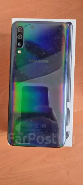 Samsung Galaxy A50. �/�, 3G, 4G LTE ����