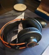 AKG K712 Pro ����