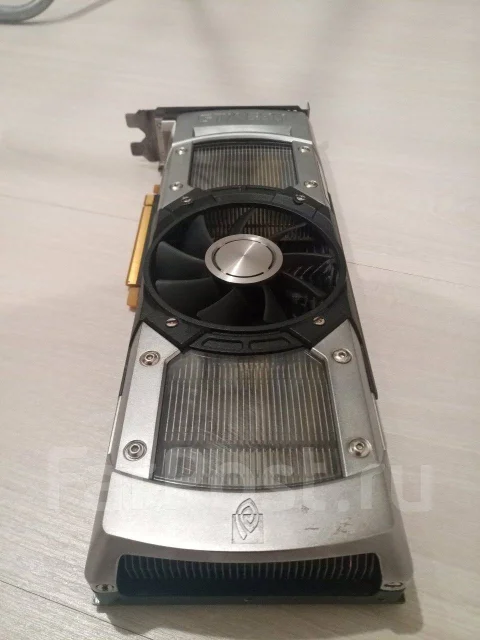 GeForce GTX 690 ����