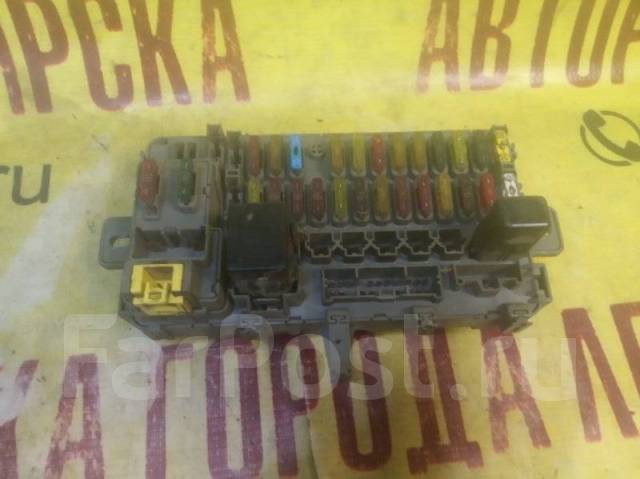 Блок предохранителей Honda Domani MA4 ZC 1993