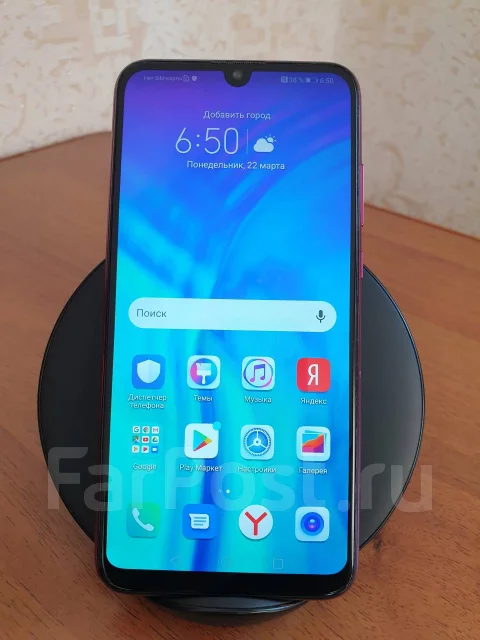 Honor 10i. �/� ����