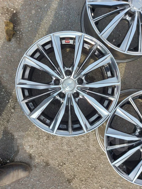 Weds Leonis. 7.0x17", 5x114.3, ET42, �� 70,1���. ����