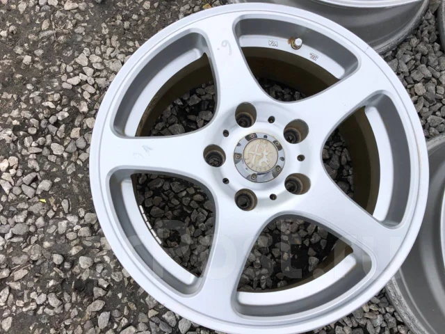Bridgestone Erglanz. 6.5x15", 5x114.3, ET38 ����
