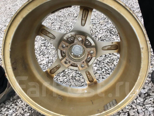 Bridgestone Erglanz. 6.5x15", 5x114.3, ET38 ����