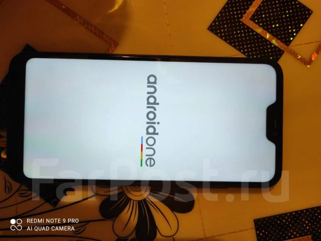 Xiaomi Mi A2 Lite. �/�, ������, 3G, 4G LTE, Dual-SIM ����