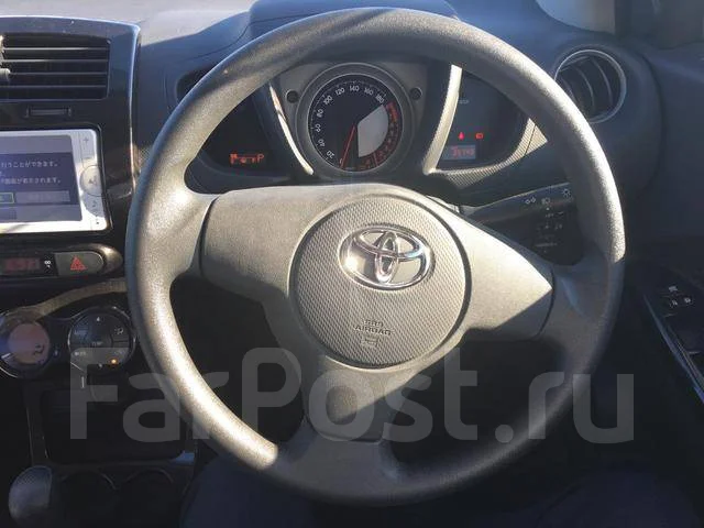 Toyota ist. �������, ��������, 1.5, ������, �/�. ��� ����� �� ������������ ����