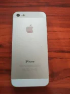 Apple iPhone 5. �/�, 16 ��, �����, 3G, 4G LTE ����