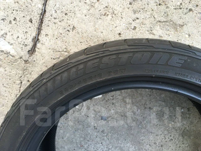 Bridgestone TS-02. ������, 2009 ���, �/�, ����� 40 % ����