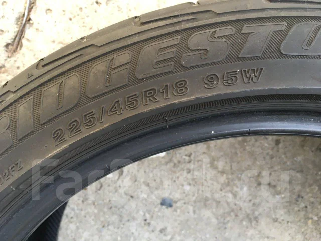 Bridgestone TS-02. ������, 2009 ���, �/�, ����� 40 % ����