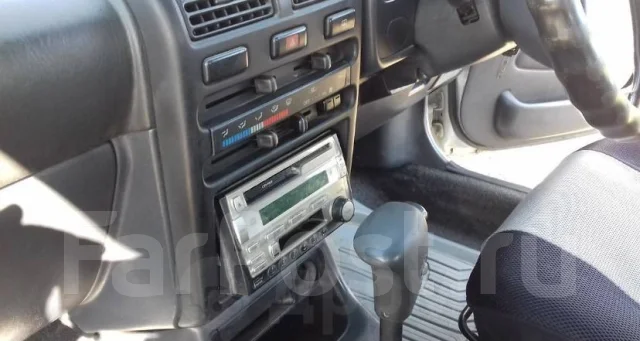 Toyota Starlet. �������, ��������, 1.5 (67��.�.), ������, 170����. ��, �/� ����