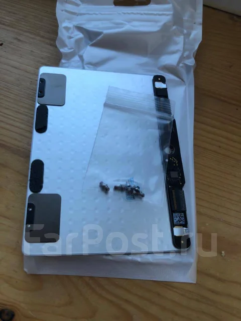 Apple MacBook Pro 13 2014 Mid. 13.4", 2,8����, ��� 8 ��, ���� 512���, WiFi: 1, Bluetooth: 1, ����������� �� 6��. ����