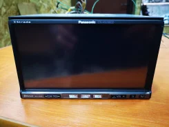 Panasonic CN-HW880D ����