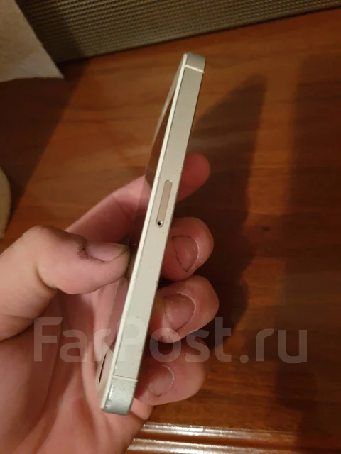 Apple iPhone 5. �/�, �����������, 3G, 4G LTE ����