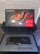 Radeon RX Vega 64 ����