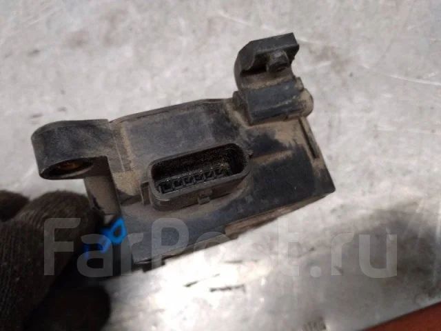 Вибрация на педали газа рено флюенс