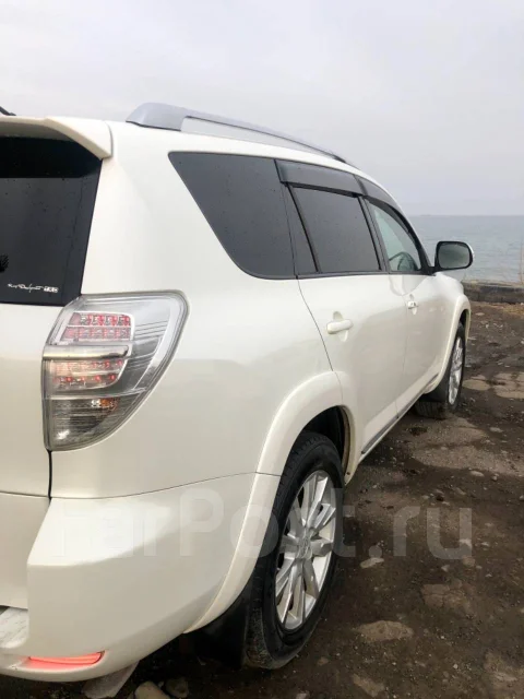 Toyota Vanguard. ��������, 4wd, 2.4 (170��.�.), ������, 142 000����. �� ����