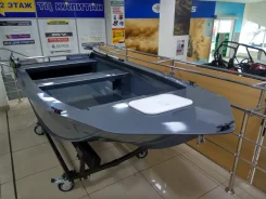 Robinzon. 2021 ���, ����� 4,1��., ��������� ��� ���������, 9,9��.�., ������ ����
