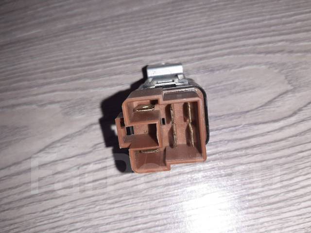 Реле на мазда бонго купить в Уссурийске по цене: 500₽ — частное ...