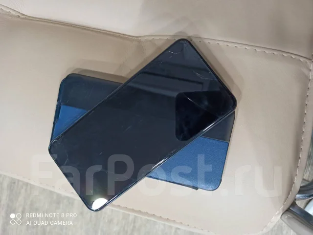 Honor 20. �/�, ������, 4G LTE, Dual-SIM, ����������, NFC ����