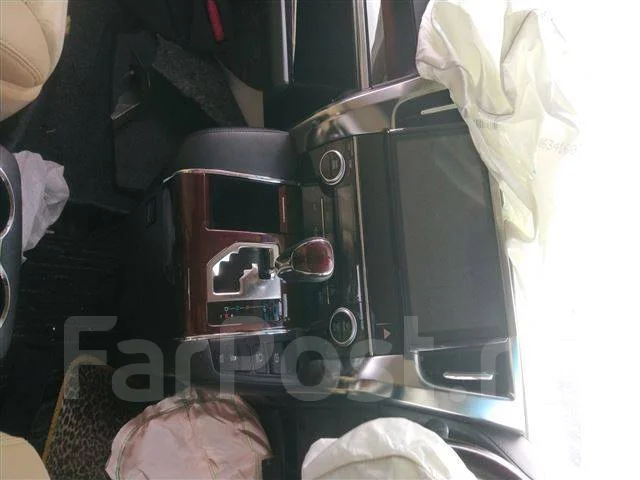 Toyota Alphard. AGH3011111 ����