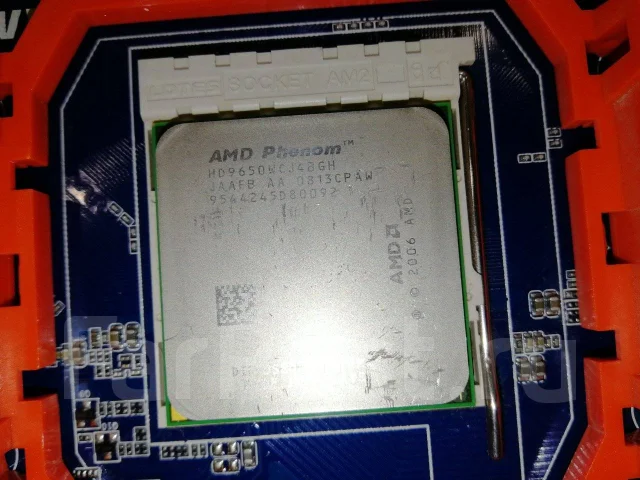 AMD Phenom X4 9650 ����