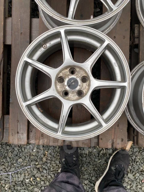 Enkei RS+M. 7.0x16", 5x100, ET35, �� 73,1���. ����