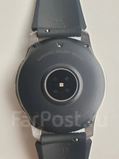 Samsung Galaxy Watch. GPS, NFC, IP68 ����