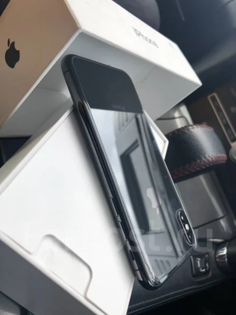 Apple iPhone X. �/�, ������, 3G, 4G LTE ����