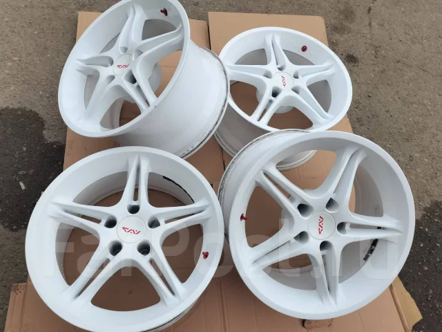 AWS. 9.0x17", 5x114.3, ET19 ����