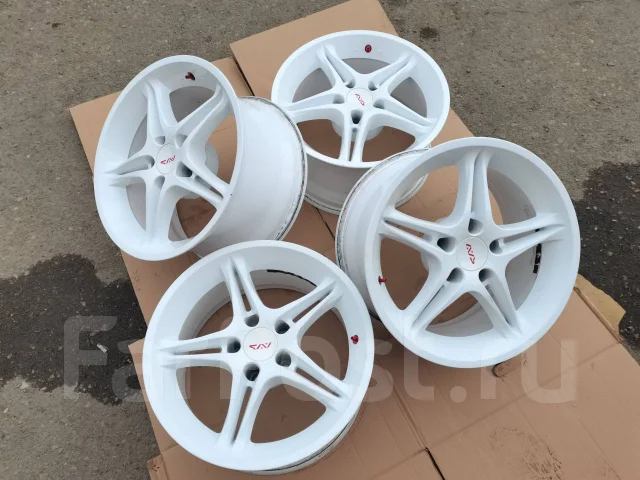 AWS. 9.0x17", 5x114.3, ET19 ����