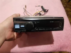 Alpine CDE-182R ����