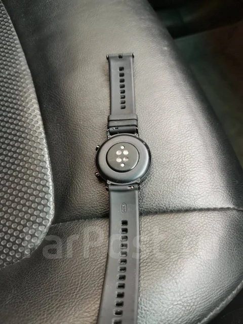 Huawei Watch GT 2. GPS, IP67, IP68 ����