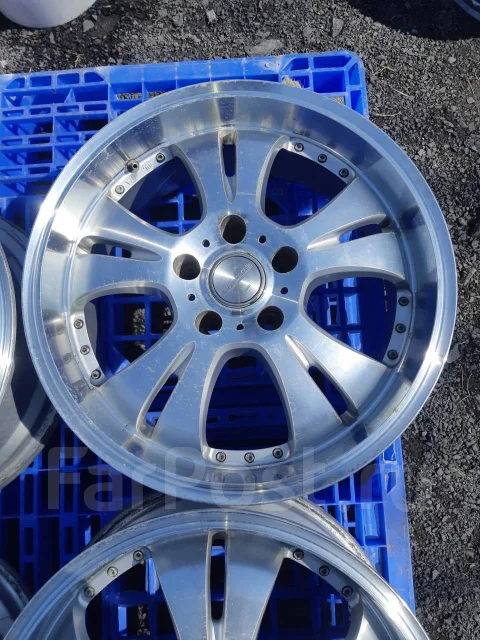 Weds Farmas. 7.0x17", 5x114.3, ET38 ����
