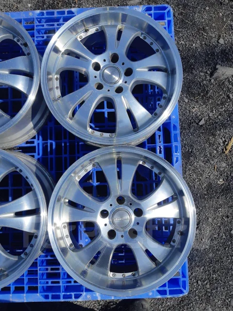 Weds Farmas. 7.0x17", 5x114.3, ET38 ����