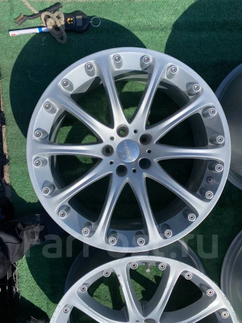 OZ Hartge. 9.0/10.0x20", 5x120, ET18/22, �� 82���. ����