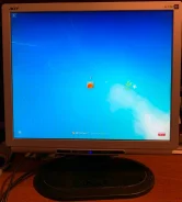 Acer. 19" ����