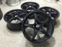 OZ Racing Crono HT. 8.0x17", 5x114.3, ET40 ����