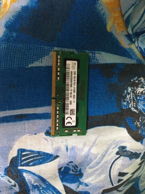 SO-DIMM DDR. ����