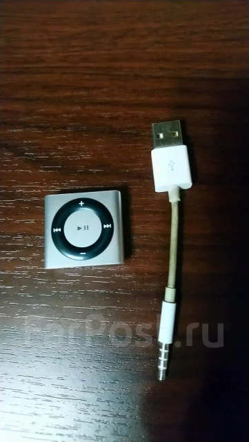 Apple iPod shuffle. ����